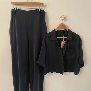 Quince 100% washable silk split hem lounge set, black